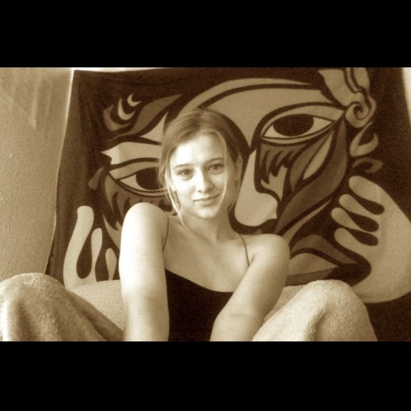 Meet your Posher, Riely - Picture 5 of 6